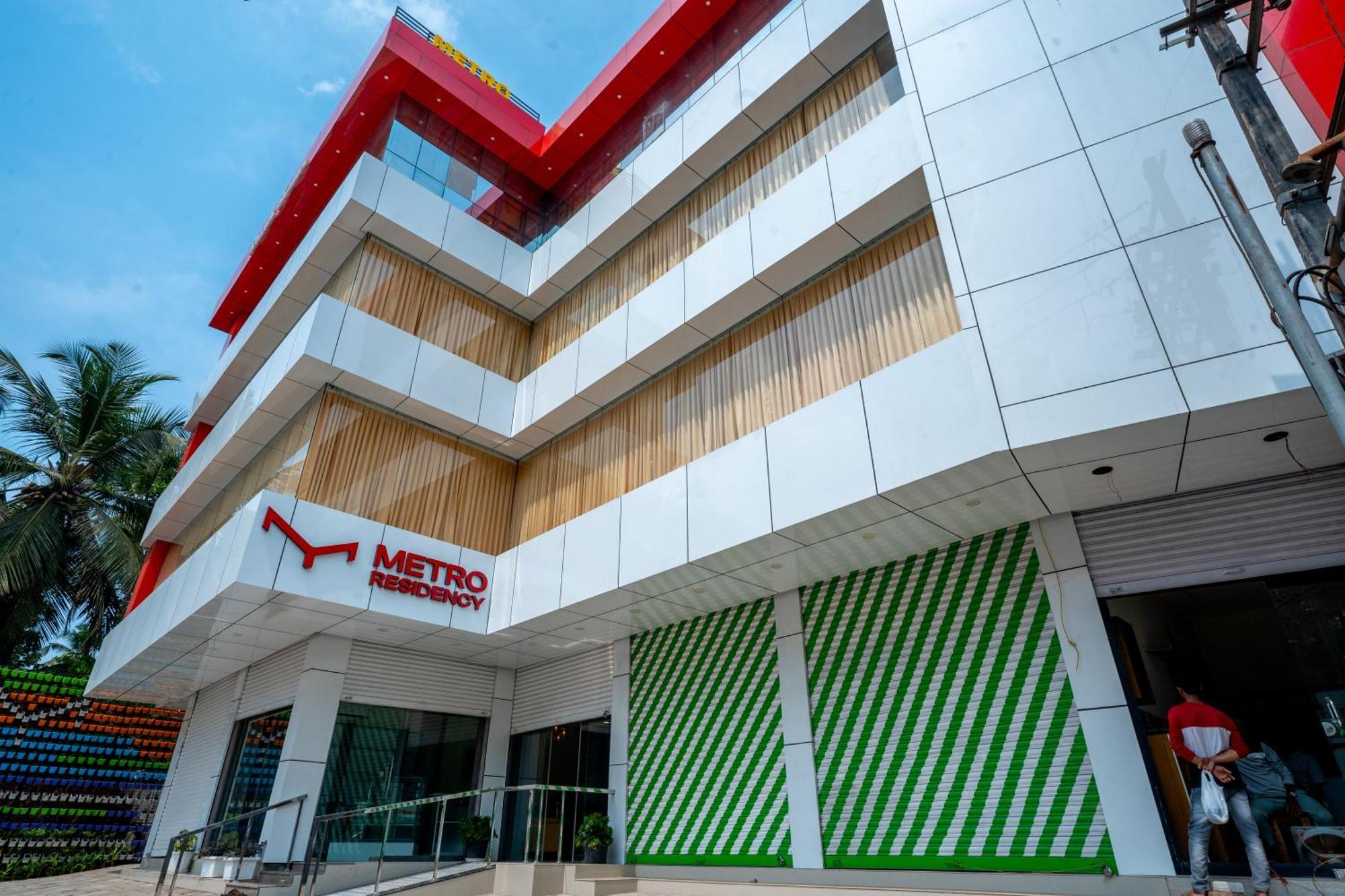 Hotel Metro Residency Tirur Exterior foto